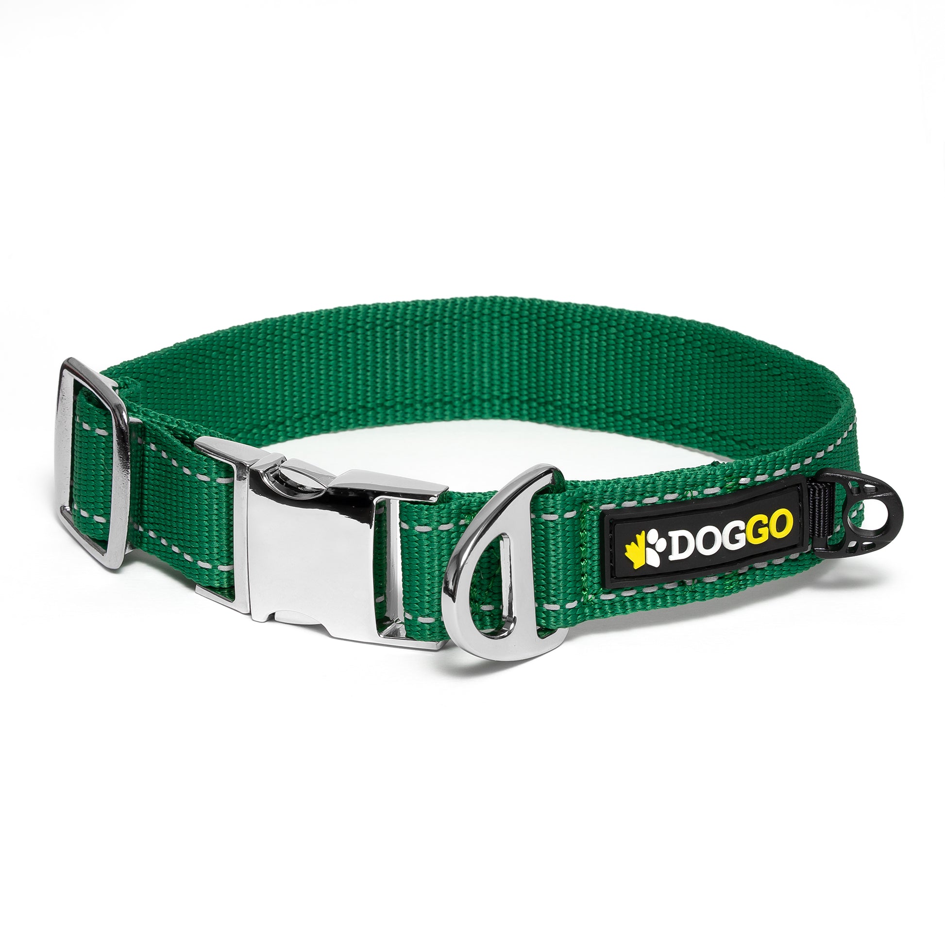 DogGo Reflective Everyday dog Collar in rainforest green. CLR-GRN-M-0424